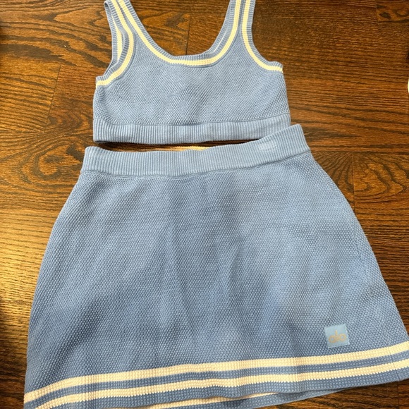 ALO Yoga Blue A-Line Skirt - Picture 3 of 4